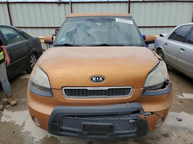 2011 KIA Soul +