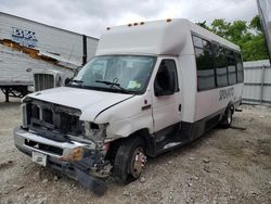 Camiones salvage a la venta en subasta: 2010 Ford Econoline E450 Super Duty Cutaway Van