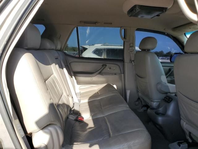 2003 Toyota Sequoia SR5