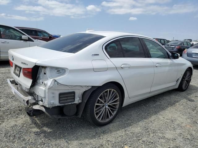 2019 BMW 530E