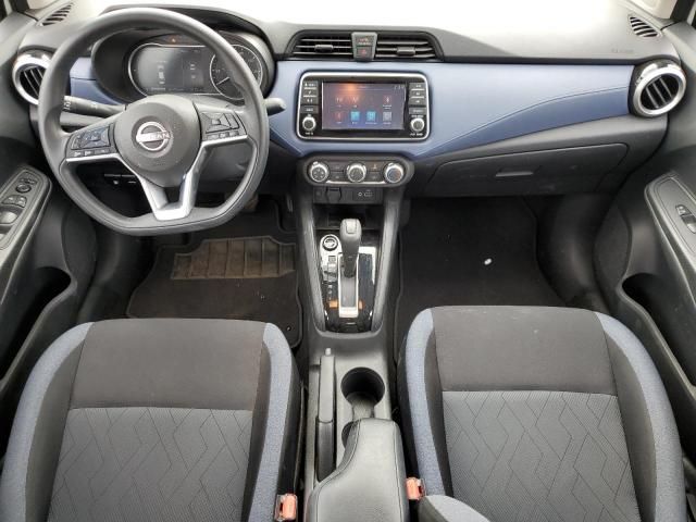 2023 Nissan Versa SV