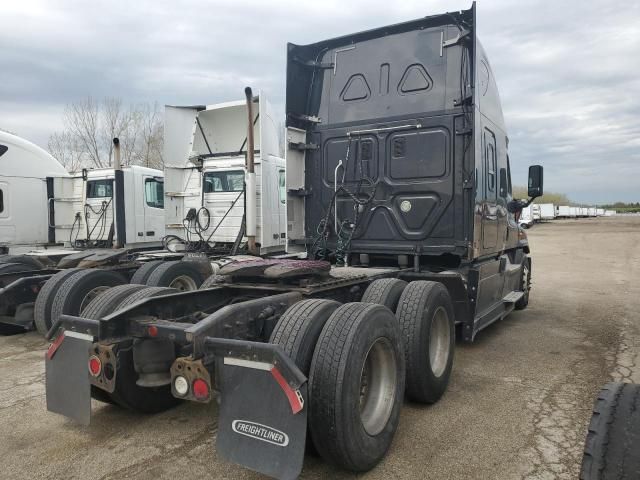 2015 Freightliner Cascadia 125