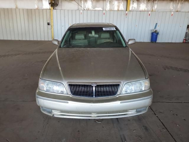 2001 Infiniti Q45 Base