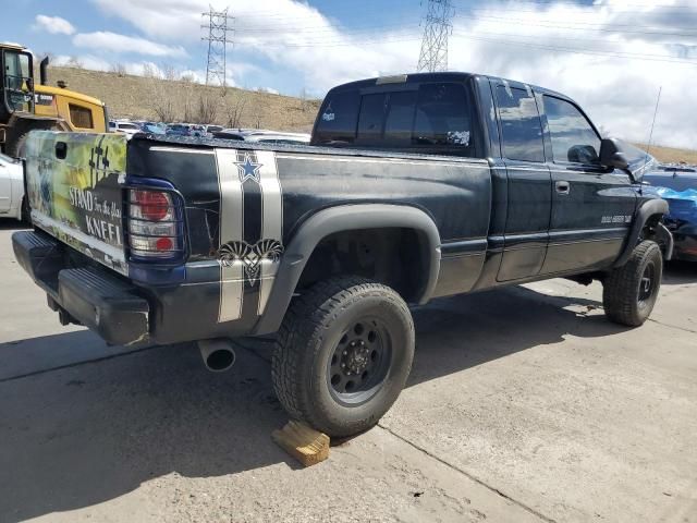 1999 Dodge RAM 2500