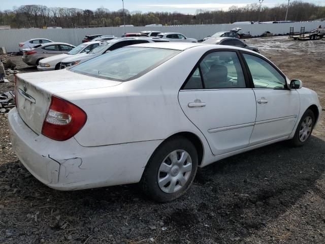 2004 Toyota Camry LE