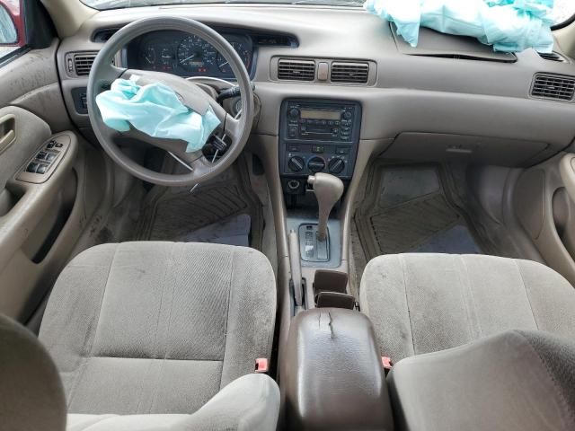 2000 Toyota Camry CE