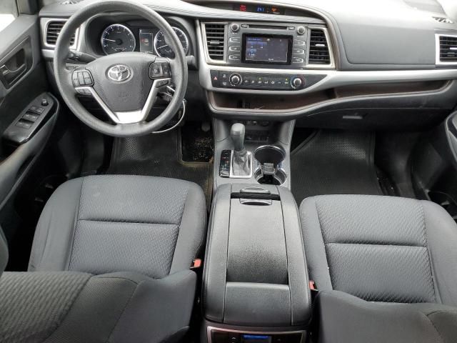 2019 Toyota Highlander LE