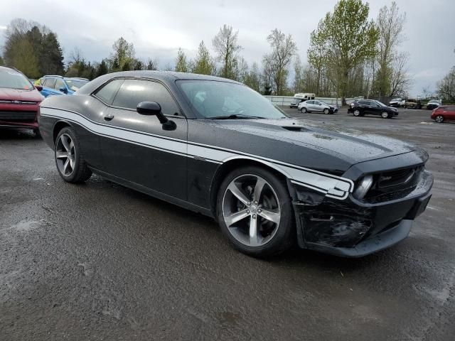 2014 Dodge Challenger SXT