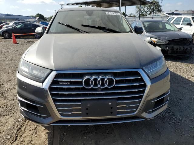 2017 Audi Q7 Prestige