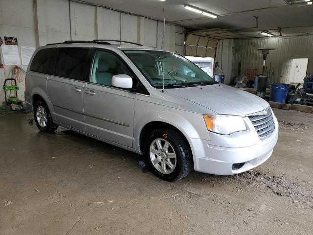 2010 Chrysler Town & Country Touring