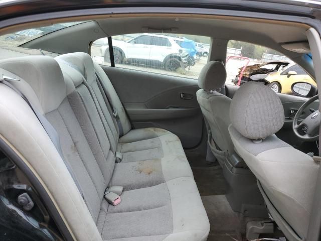 2004 Nissan Altima Base