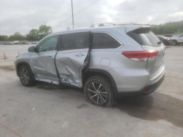 2019 Toyota Highlander SE