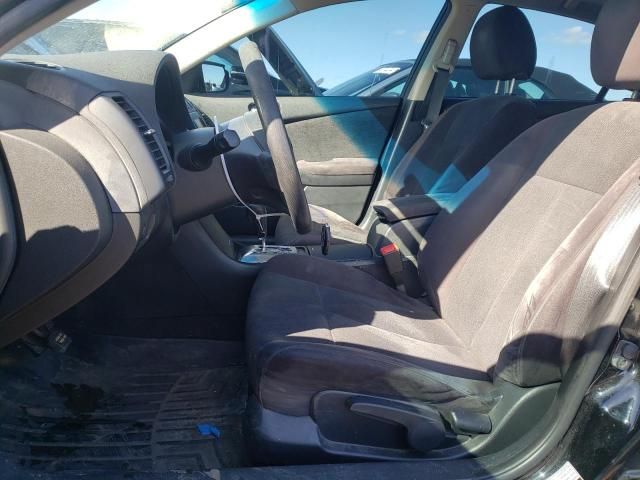 2011 Nissan Altima Base