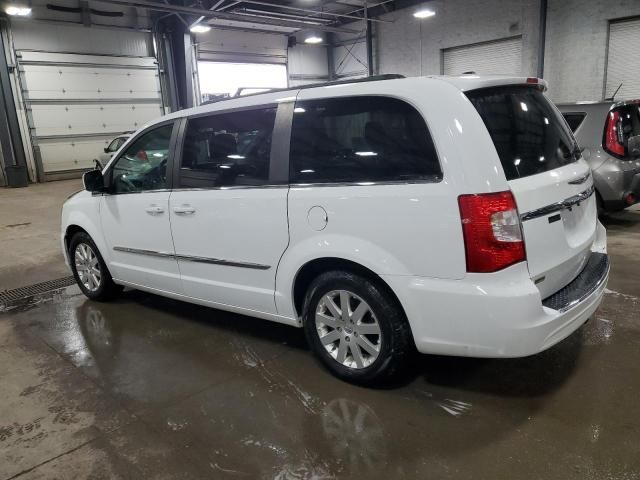 2016 Chrysler Town & Country Touring