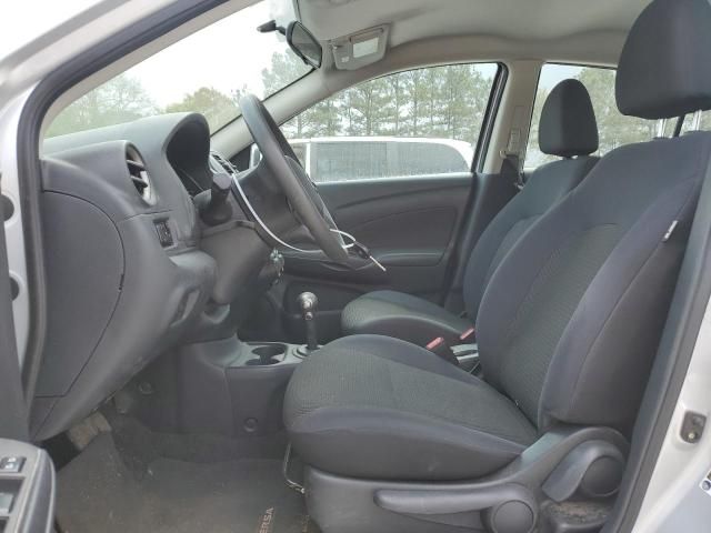 2013 Nissan Versa S