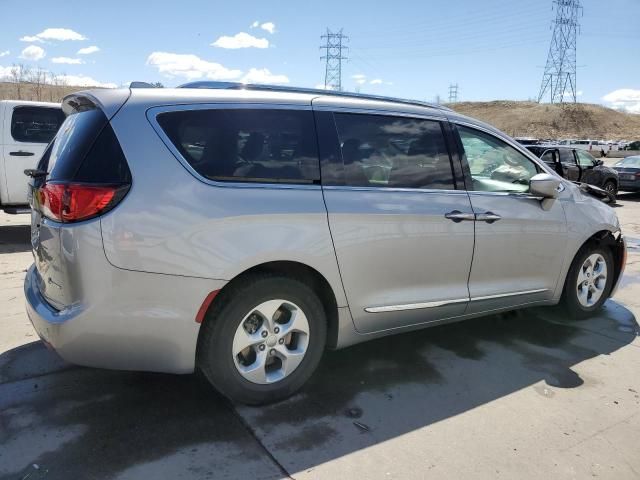 2018 Chrysler Pacifica Hybrid Touring L