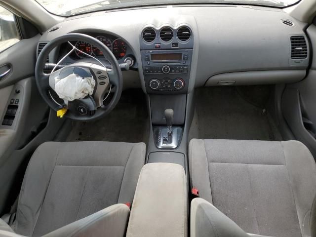 2010 Nissan Altima Base