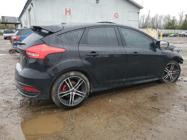 2016 Ford Focus ST