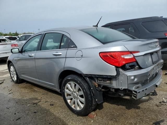 2013 Chrysler 200 Limited