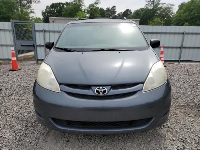 2010 Toyota Sienna CE