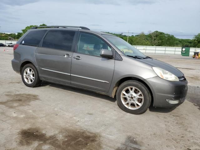 2005 Toyota Sienna XLE