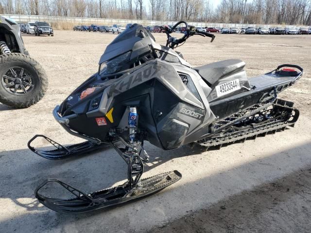 2022 Polaris Snowmobile