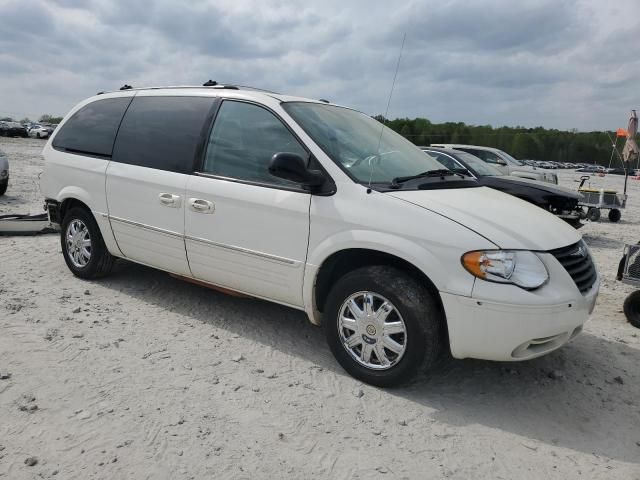 2006 Chrysler Town & Country Limited