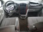 2005 Chrysler Town & Country LX