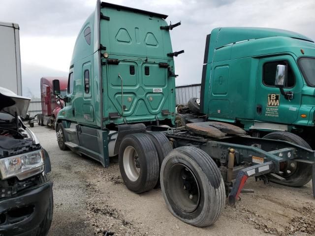 2016 Freightliner Cascadia 125