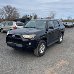 Salvage cars for sale at East Granby, CT auction: 2017 Toyota 4runner SR5/SR5 Premium