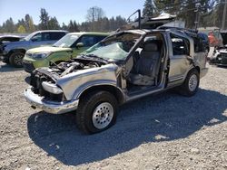 Salvage cars for sale from Copart Graham, WA: 2000 Chevrolet Blazer