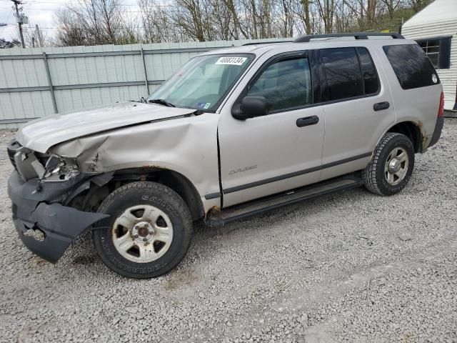 2004 Ford Explorer XLS