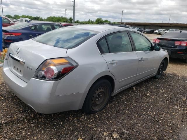 2011 Nissan Altima Base