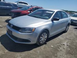 Salvage cars for sale at Cahokia Heights, IL auction: 2013 Volkswagen Jetta Base