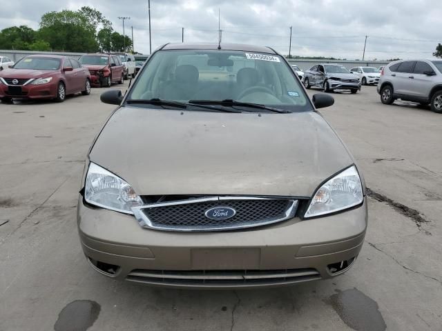 2005 Ford Focus ZX4