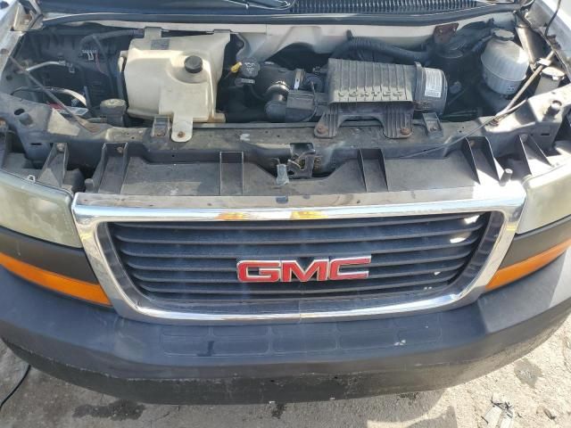 2005 GMC Savana G2500