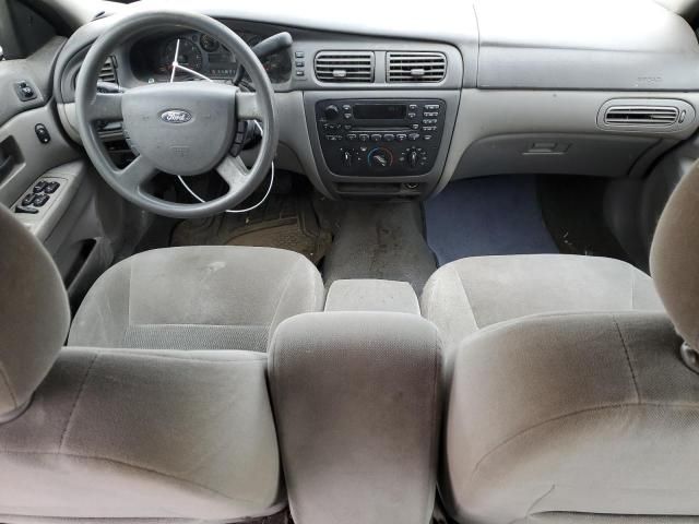 2006 Ford Taurus SE