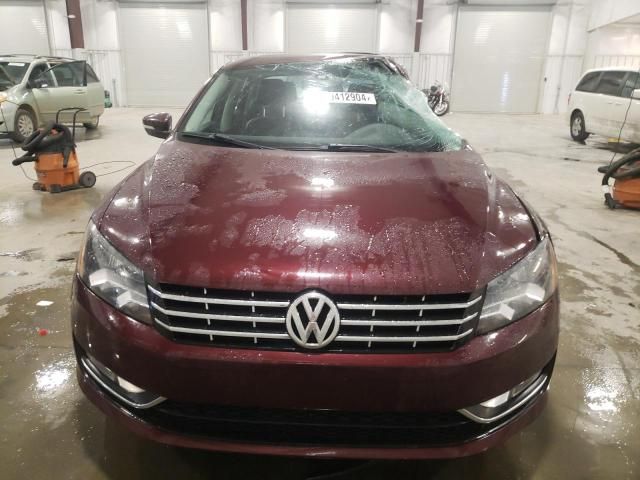 2014 Volkswagen Passat SEL