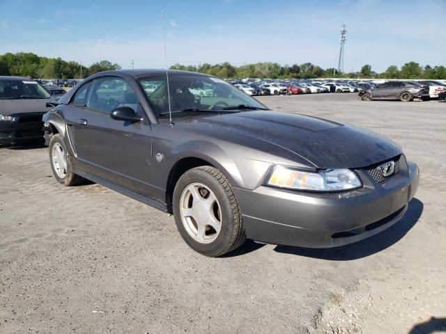 2004 Ford Mustang