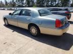 2005 Lincoln Town Car Signature