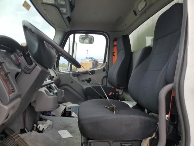 2015 Freightliner M2 106 Medium Duty