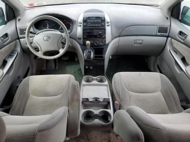 2007 Toyota Sienna CE