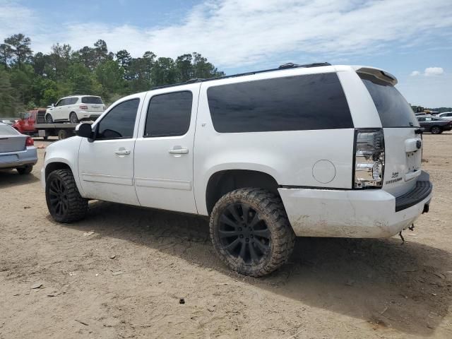 2014 Chevrolet Suburban C1500 LT