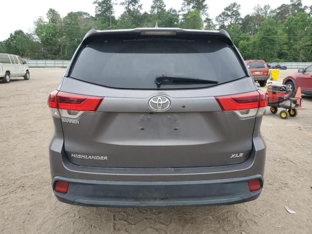 2019 Toyota Highlander SE