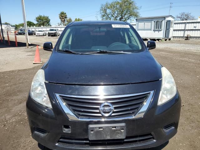 2013 Nissan Versa S