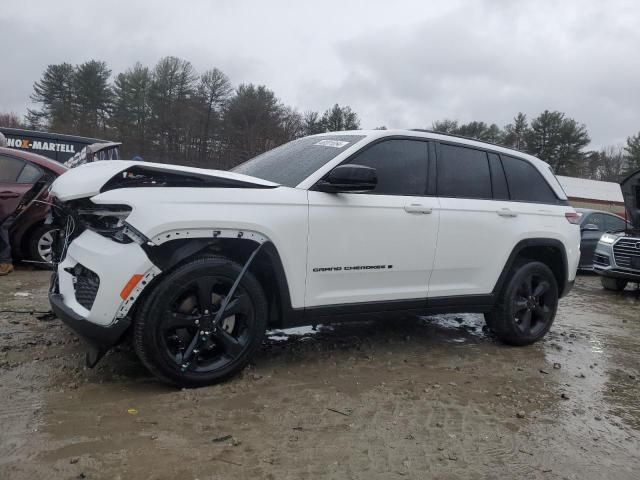 2023 Jeep Grand Cherokee Laredo