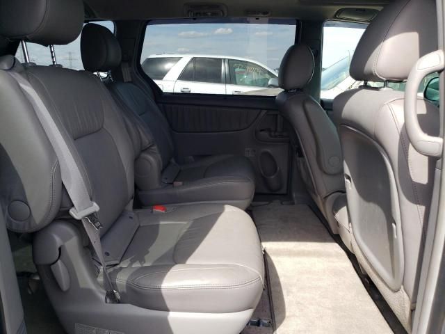 2009 Toyota Sienna XLE