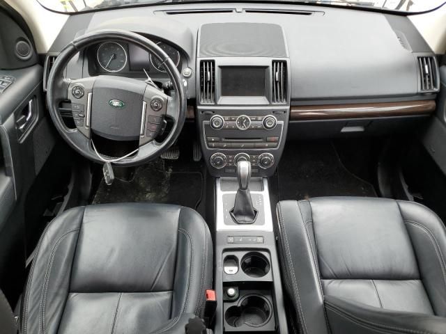 2014 Land Rover LR2 HSE Luxury