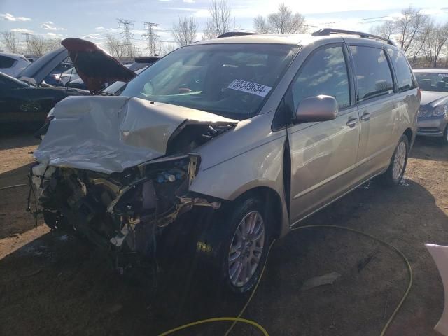 2008 Toyota Sienna XLE