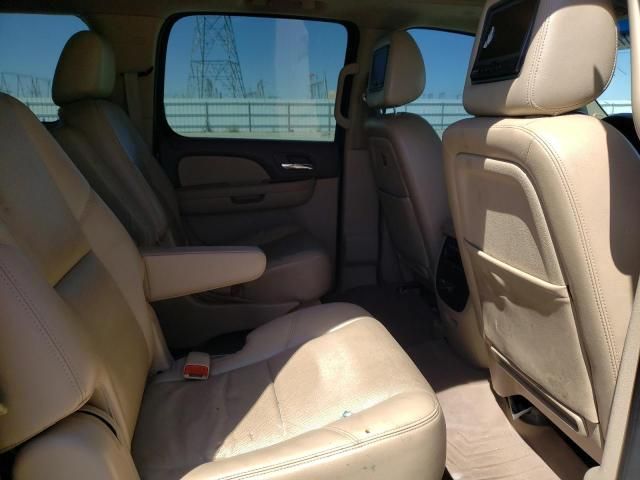 2011 GMC Yukon XL K1500 SLT